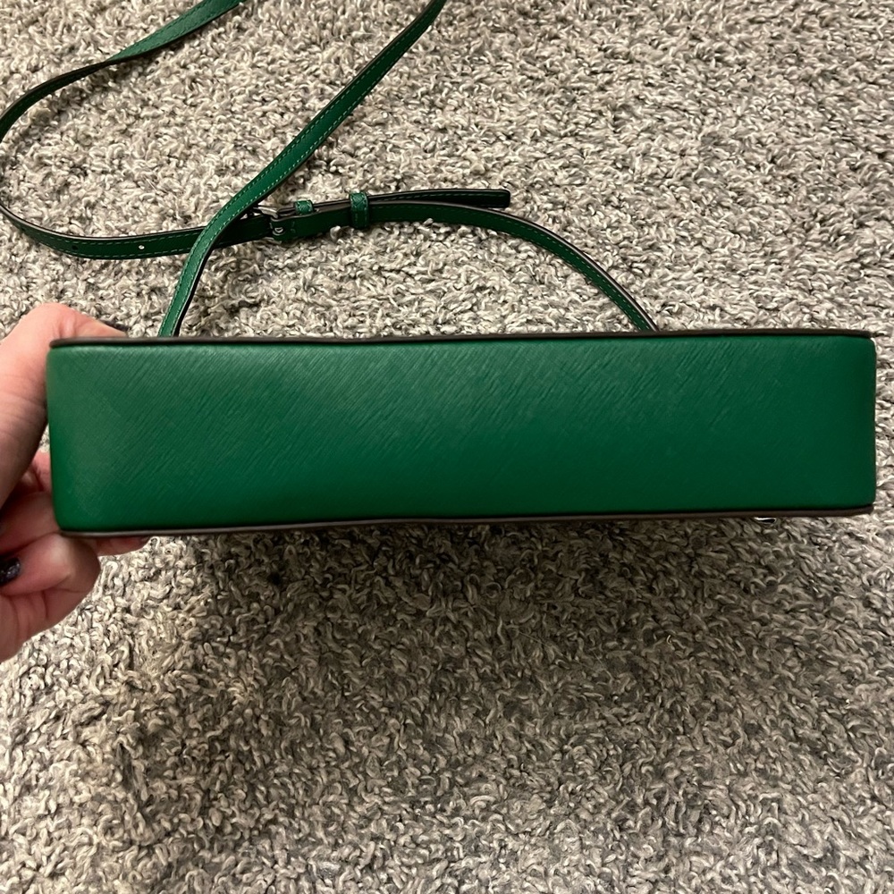 Michael Kors Emerald Crossbody Bag - Picture 2 of 5
